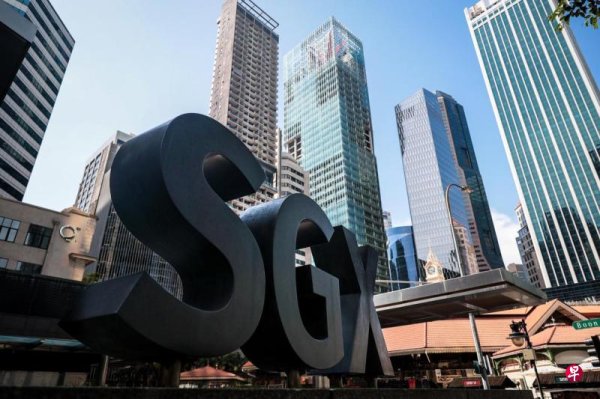 Local stock markets opened on Monday and fell 0.16%