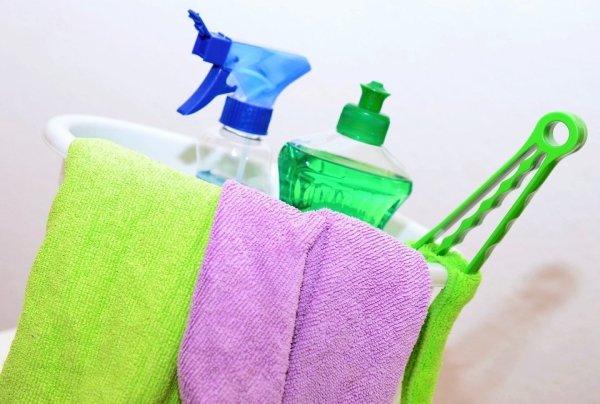 Use cleaner to avoid mistreating 4 ingredients, which is severely lest cause permanent damage! Medical preparations for 4 major precautions