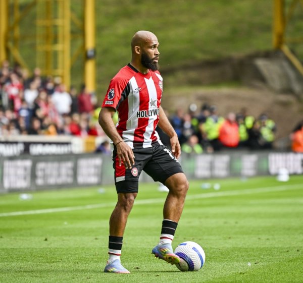 Bottle opener! Mbemo scored his first goal in the Premier League last season, leading all players