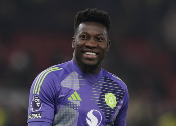 Post: Manchester United will continue to use the existing goalkeeper configuration and will not intend to introduce new goalkeeper this summer