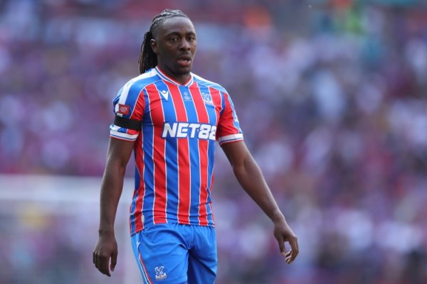 Guns are crazy about going down the tree! Coach of Crystal Palace: I wish Eze all the best and he will not play football for us again