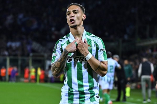 Ass: Betis can t afford Manchester United s asking price of 40 million or buy part of Anthony s ownership 20 million