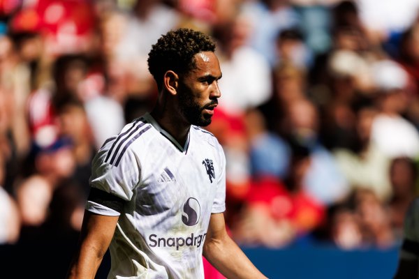Reporter: Cunia received treatment from a private physiotherapist and hopes to return this month