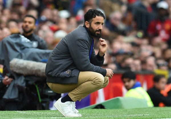 Telegraph: Four defenders can solve many problems in Amorin, and they should use Menu and B to hit the front midfielder.