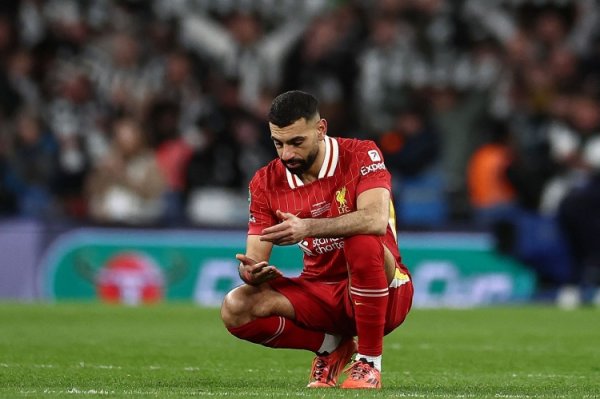 Agbonlahor: Salah should be abandoned. He has only scored penalty kicks in seven consecutive games and has no tacit understanding with Isaac.