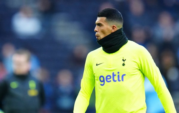 Polo provided 17 assists for Tottenham in the Premier League, tied for the most among defenders in team history.