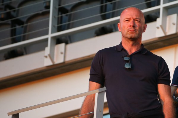 Shearer predicts this round of Premier League: Tottenham draws with Manchester United, Manchester City draws with Liverpool, Arsenal and Chelsea win